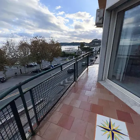 Lucrino Sea House Apartmán *