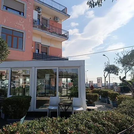 Lucrino Sea House